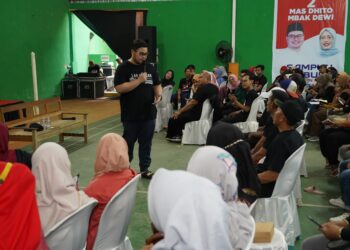 Kampanye Di Wates, Cabup Mas Dhito Borkomitmen Selesaikan Persoalan Guru Honorer