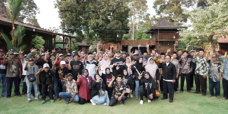 Mas Dhito Janjikan Benahi Data Penyaluran Bansos