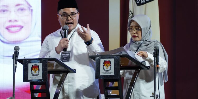 Singgung Soal Kebudayaan di Debat Publik, Deny Akui Keberhasilan Dhito