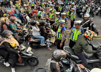 Ratusan Kendaraan Terjaring Razia Operasi Zebra Semeru di Kota Kediri