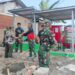 Jelang Penutupan TMMD 122, Anggota TNI dan Warga Lakukan Kerja Bakti