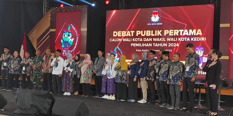 Debat Pertama Pilwali Kota Kediri Yang Digelar KPU Kota Kediri Berjalan Lancar