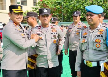 Integritas dan Profesionalisme, Polres Metro Jakarta Barat Beri Reward kepada Anggota Berprestasi