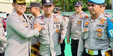 Integritas dan Profesionalisme, Polres Metro Jakarta Barat Beri Reward kepada Anggota Berprestasi