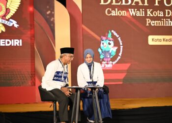 Vinanda – Gus Qowim Tampil Memukau di Debat Publik Kedua, Semua Pertanyaan dan Tanggapan Dilalap Habis