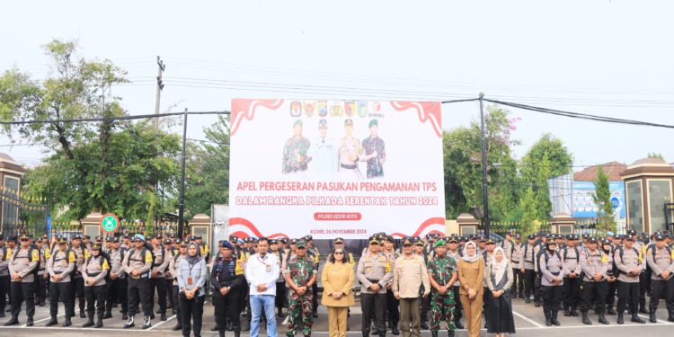 Polres Kediri Kota Gelar Apel Pergeseran Pasukan Pengamanan TPS Pilkada 2024