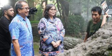 Pj Wali Kota Kediri Jadi Talent Video Klip Lagu Selomangleng Kebak Crito