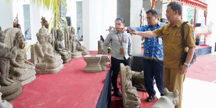 Bupati Kediri Berhasil Pulangkan Belasan Arca ke Kabupaten Kediri