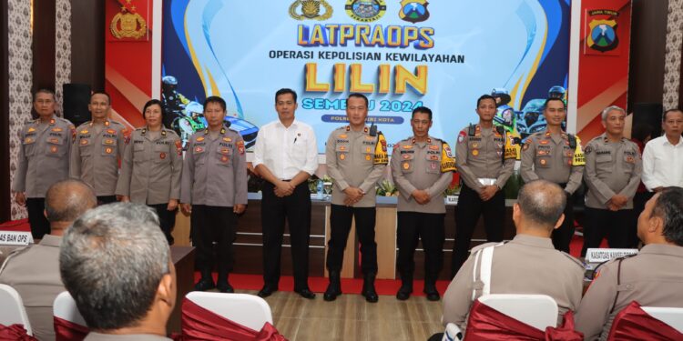 Polres Kediri Kota Gelar Latihan Pra Operasi Lilin 2024 Pengamanan Natal dan Tahun Baru 2025