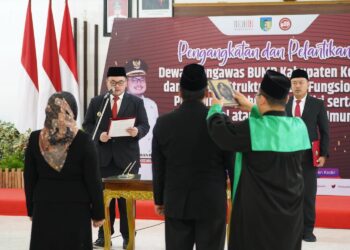 Mas Dhito Lantik 4 Dewas BUMD Kabupaten Kediri