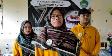 MI Al Falah Desa Pagu Gelar Lomba Hias Kue Dan Sepeda Hias, Dalam Rangka Milad Ke 74 Tahun
