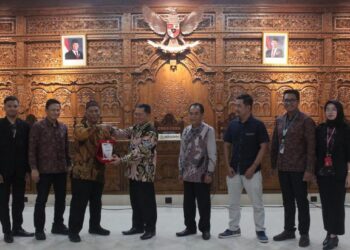 BEM Fakultas Hukum UNISKA Kediri Kunjungi DPRD Kabupaten Kediri, Perkuat Peran Mahasiswa dalam Pengawasan Kebijakan Publik