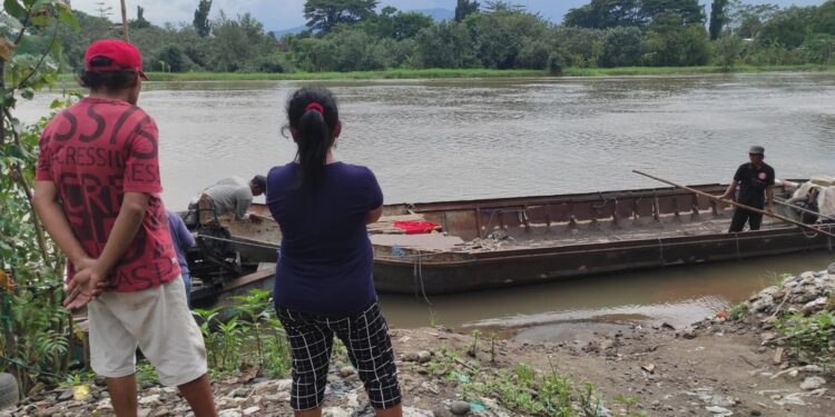Pencari pasir tradisional di Kota Kediri resah dan tidak dapat beraktivitas, ini penyebabnya