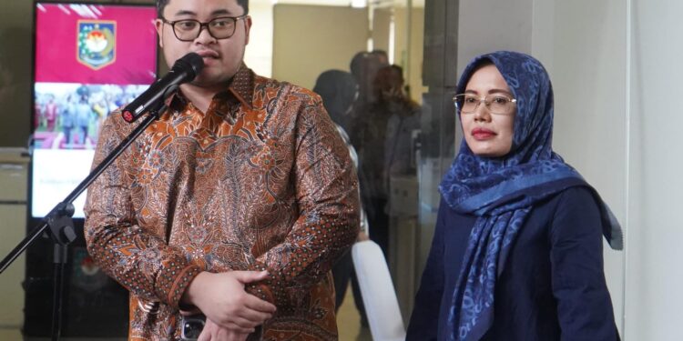 Jalani Cek Kesehatan Di Kemendagri, Mas Dhito dan Mbak Dewi Siap Ikuti Pelantikan dan Retreat