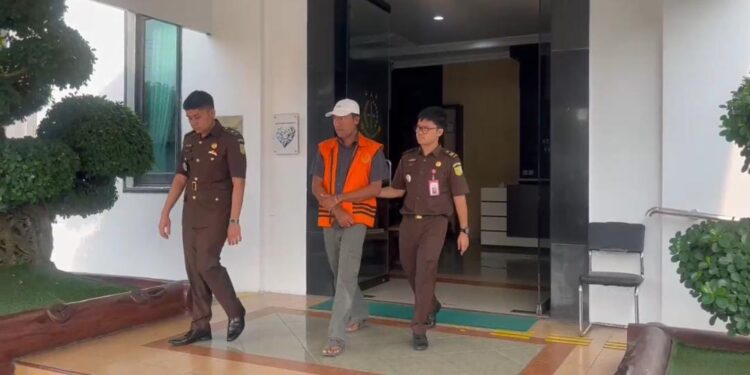 Kejaksaan Negeri Kabupaten Kediri Tahan JS Sebagai Tersangka Korupsi Hibah Korporasi Sapi