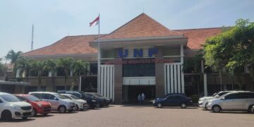 Kampus Swasta Rasa Negeri! UNP Kediri Buktikan Kelasnya di Kancah Nasional dan Global