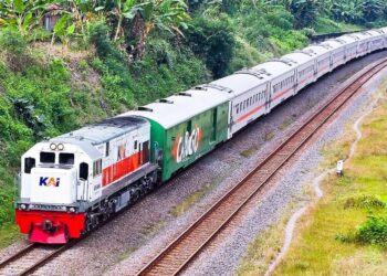 Gangguan Operasional di Stasiun Pegadenbaru, Kereta Terlambat PT KAI Memohon Maaf