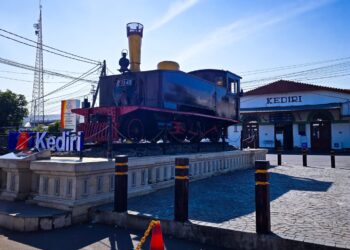 Isu Monumen Lokomotif dan Area Parkir di Stasiun Kediri, Ini Klarifikasi Resmi PT KAI Daop 7 Madiun