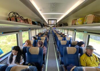 Peringati HUT RI Ke 80, KAI Daop 7 Madiun Hadirkan Tiket Program Merdeka dengan Potongan Harga 20 Persen