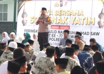 Polres Kediri Beri Santunan Kepada 500 Anak Yatim