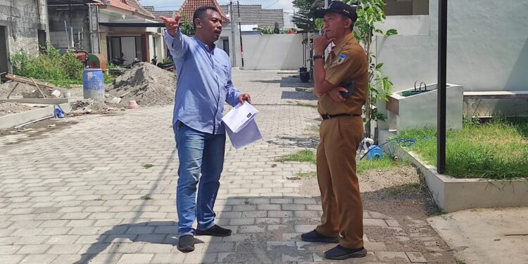 Sidak Perumahan Griya Keraton, Dinas Perkim Peringkatkan PT Sekar Pamenang Karena Tak Penuhi Bangun Fasum dan IPAL