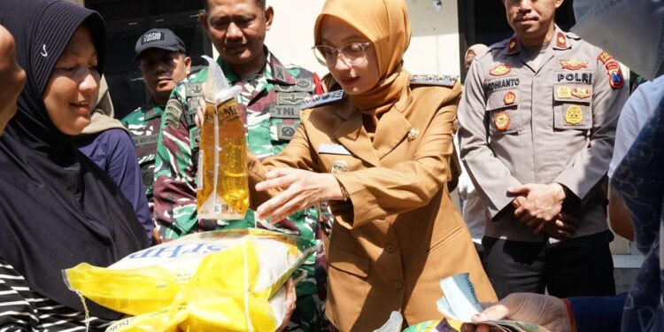 GPM Serentak Seluruh Jawa Timur, Wali Kota Kediri Turun Langsung Layani Masyarakat