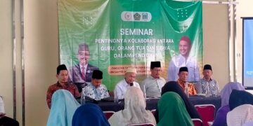 KH. An’im Falachuddin: Guru Tak Cukup Ajarkan Ilmu, Tapi Juga Adab dan Keikhlasan