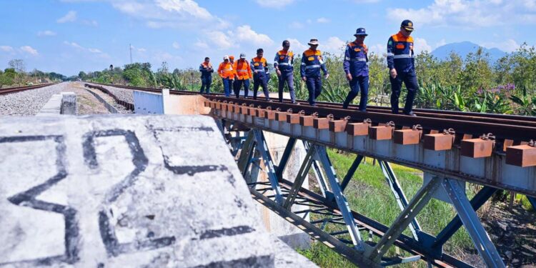 Masuk Musim Penghujan Dan Pastikan Keselamatan Perjalanan KA, KAI Daop 7 Madiun Siapkan Langkah Antisipasi