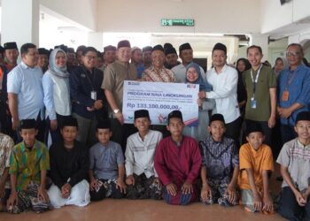 Peringati Hari Santri Nasional, KAI Daop 7 Madiun Wujudkan Dukungan Penuh untuk Santri dan Pondok Pesantren