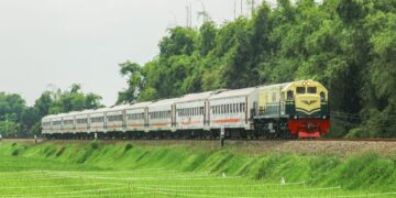 KAI Daop 7 Madiun Buka Pemesanan Tiket Untuk Perjalanan Mulai 1 Desember 2025.