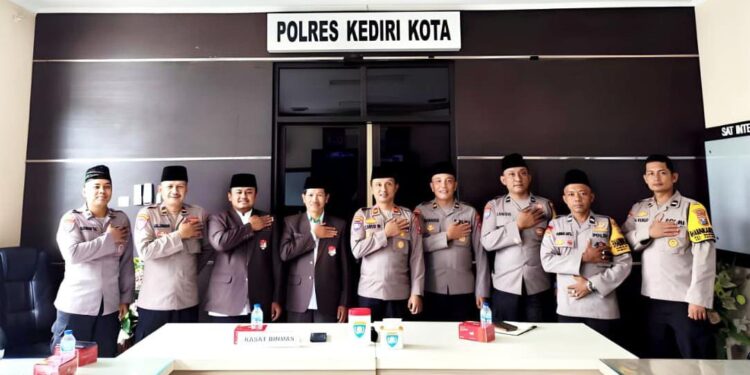 ​Pemuda LDII Ikuti Rakor Dai Kamtibmas Polda Jatim di Ruang Comand Center Polres Kediri Kota