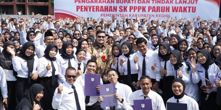 Mas Dhito Tetap Prioritaskan Pengangkatan 3 Ribuan PPPK Paruh Waktu, Meski Ditengah Efisiensi