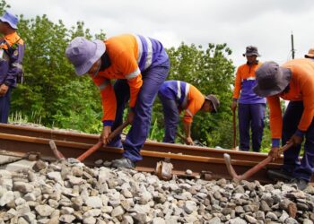 Waspada Cuaca Ekstrem, KAI Daop 7 Madiun Tingkatkan Mitigasi dan Kesiapsiagaan Prasarana