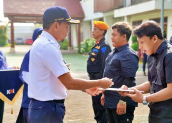 Gagalkan Pencurian Baut Penambat Bantalan Rel KAI Daop 7 Madiun Beri Penghargaan Kepada Warga Blitar