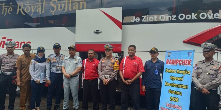 Pastikan Bus Laik Jalan, Satlantas Polres Kediri Kota Periksa Kondisi Bus