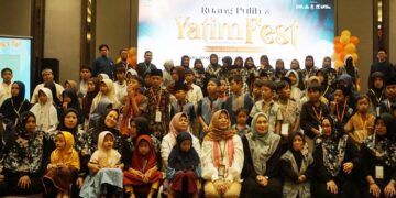 Muliakan Ramadhan, KAI Daop 7 Madiun Salurkan Bantuan TJSL untuk Anak Yatim dan Dhuafa.