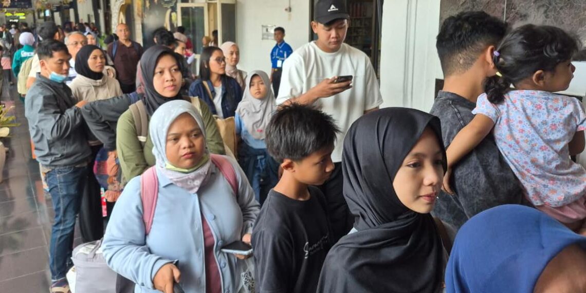 Mobilitas Arus Balik Lebaran 2026 Masih Tinggi, di Daop 7 Madiun Berikan Diskon Khusus untuk Kelas Ekonomi dan Eksekutif
