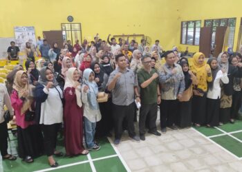 Perkuat Ukhuwah di Momentum Hari Raya, Anggota DPRD Provinsi Silaturahim Dengan Ratusan Guru
