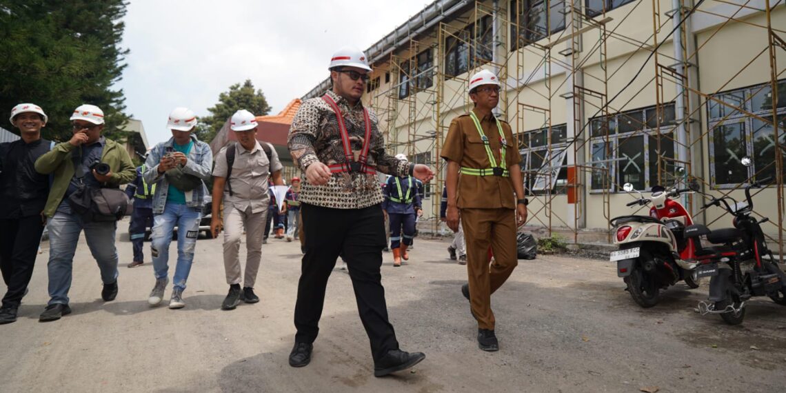 Mas Dhito Cek Progres Rehabilitasi Gedung Pemkab Kediri