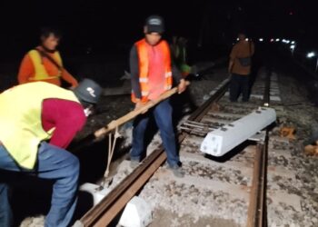 KAI Daop 7 Madiun Laksanakan Penggantian Bantalan Rel di Petak Geneng–Ngawi