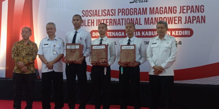 Tekan Pengangguran, Disnaker Kabupaten Kediri Buka Akses Kerjasama Magang Ke Jepang